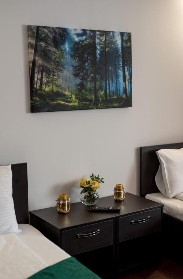 Ghimbav Escala Rooms מראה חיצוני תמונה
