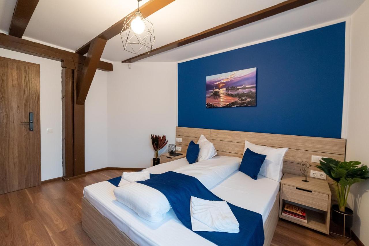 Ghimbav Escala Rooms מראה חיצוני תמונה